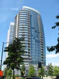 Vancouver skyscraper with curved walls